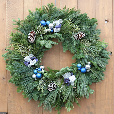 holidayWreath_jackFrost_5L9A7582