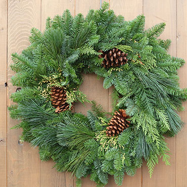 holidayWreath_mixedFirWithCones_5L9A7480